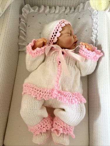 Reborn newborn baby - baby, hand