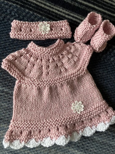 Hand knitted dolls - hand,