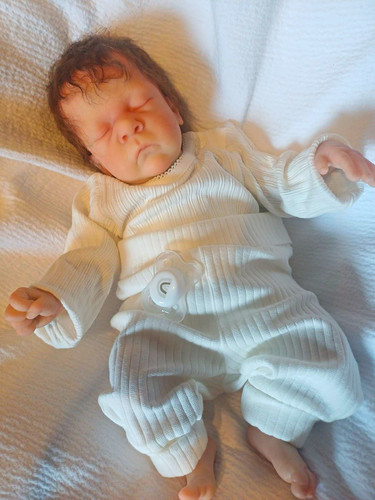 Reborn sleeping baby doll - sleeping,